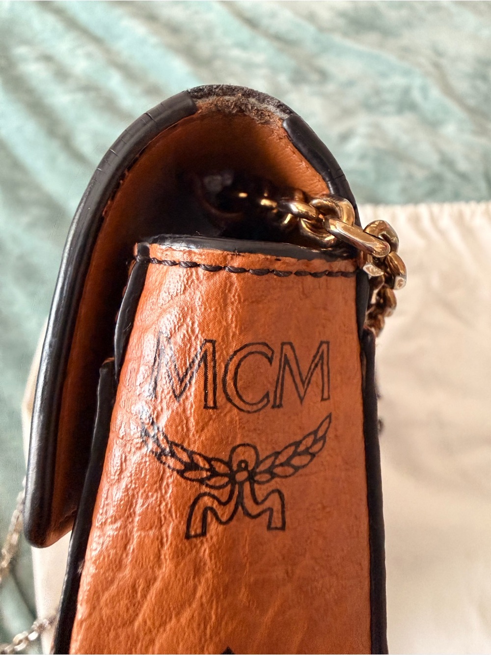 MCM colorblock crossbody bag - Picture 5 of 12